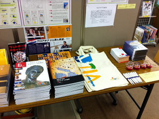 �N���A�`�A�W���̗l�q